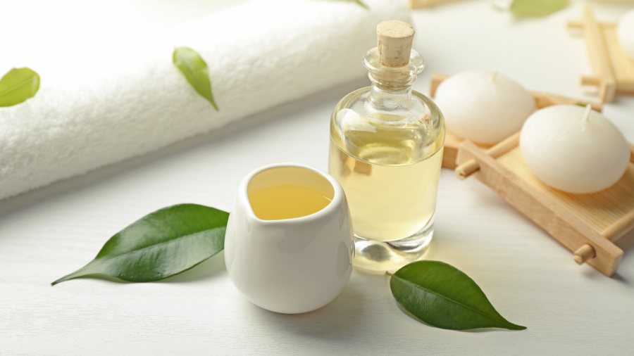 Domowe sposoby na łuszczyce skóry głowy | iZielnik.pl