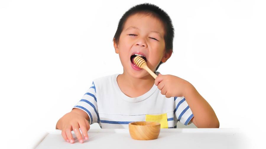 Miód gryczany dla dziecka? | iZIelnik.pl
