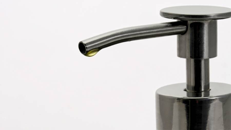 Zastosowanie olejku z drzewa herbacianego? | iZielnik.pl