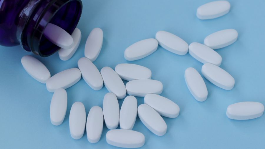 Glukozamina (siarczan glukozaminy) - co to jest, jak działa na stawy? | iZielnik.pl